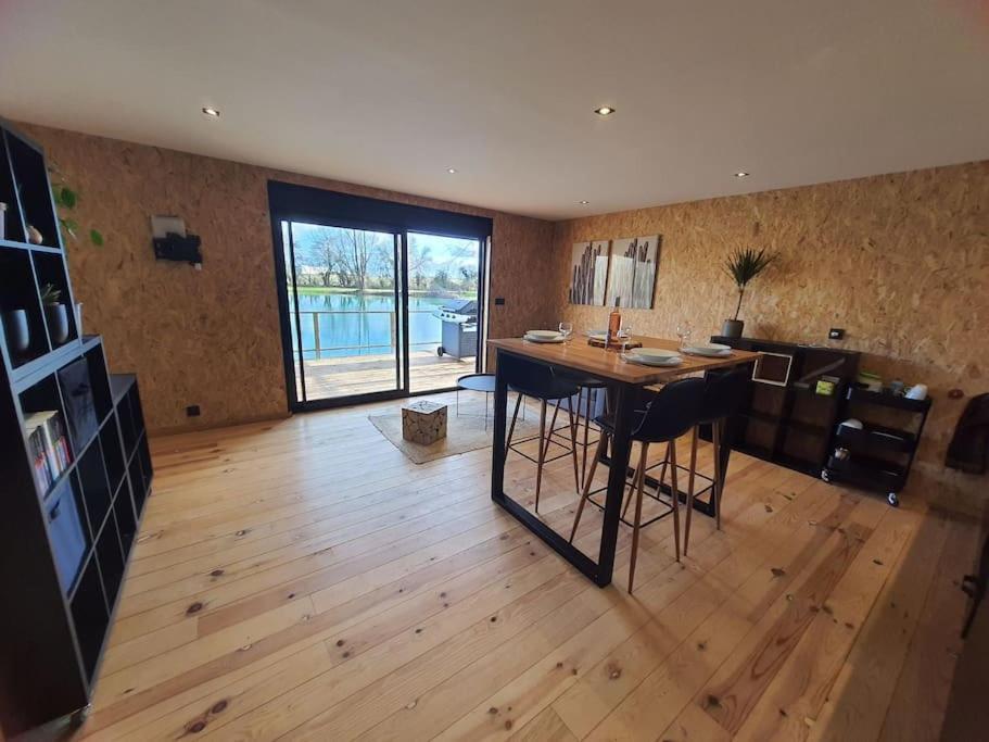Chalet Les Pieds Dans L'Eau La Campagne A La Ville Saint-Doulchard Zewnętrze zdjęcie