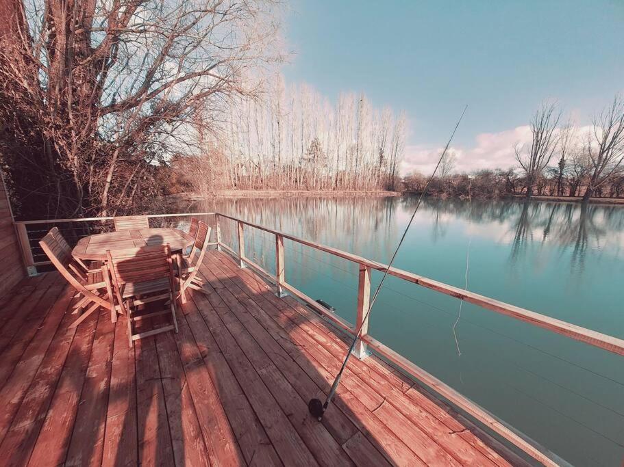 Chalet Les Pieds Dans L'Eau La Campagne A La Ville Saint-Doulchard Zewnętrze zdjęcie