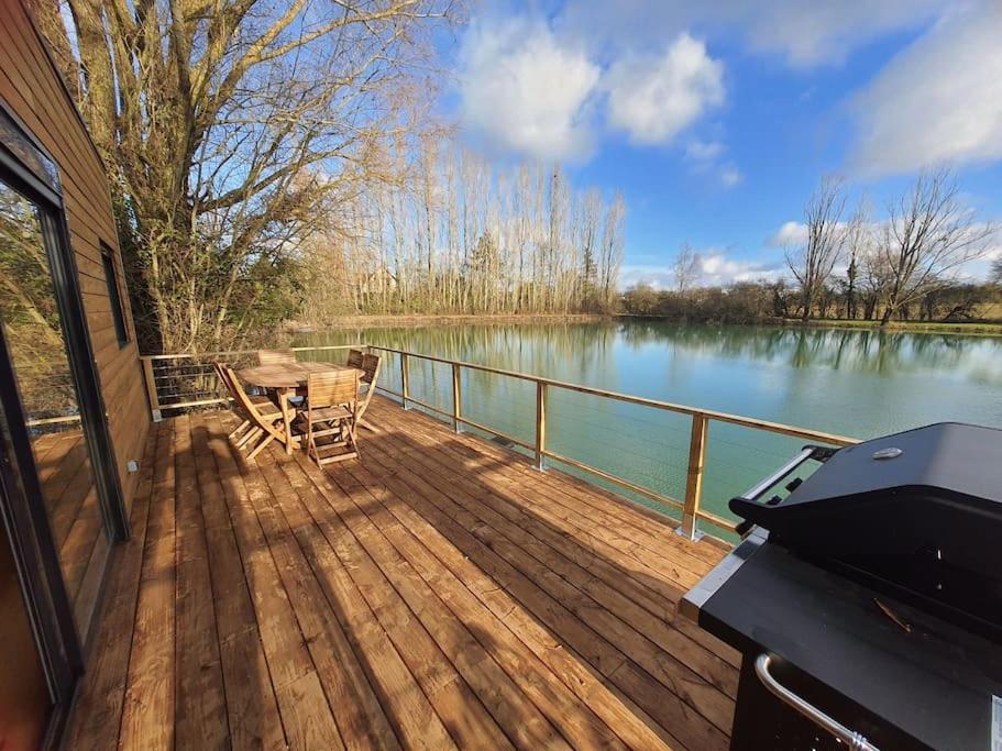 Chalet Les Pieds Dans L'Eau La Campagne A La Ville Saint-Doulchard Zewnętrze zdjęcie
